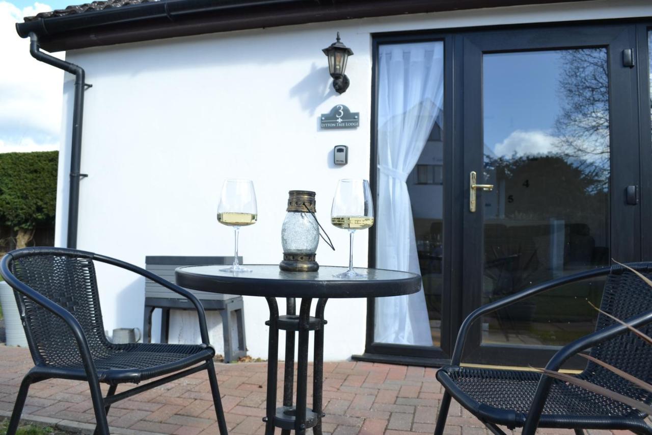 Number 3, Lytton Tree Lodge, Reydon, Southwold Exterior photo